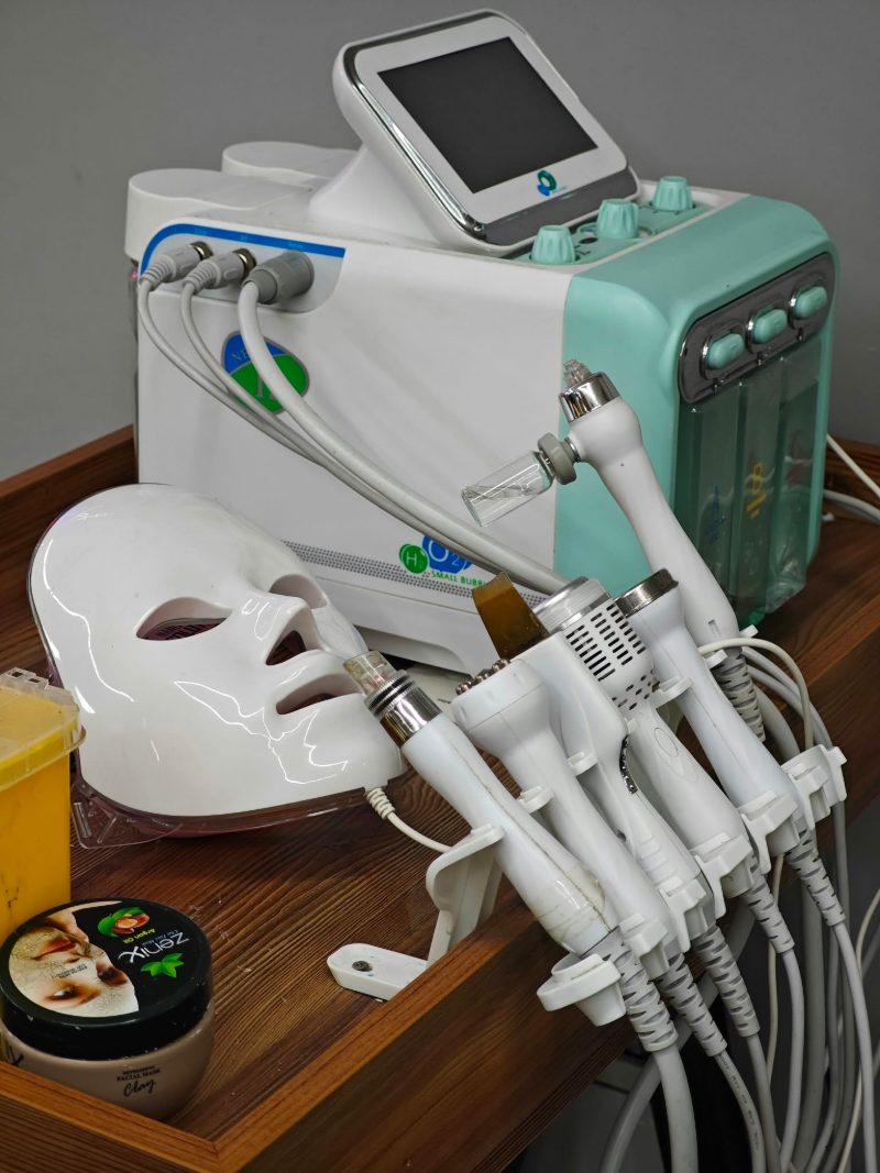 Cilt bakımı cihazımız ve ışıklı maskesi